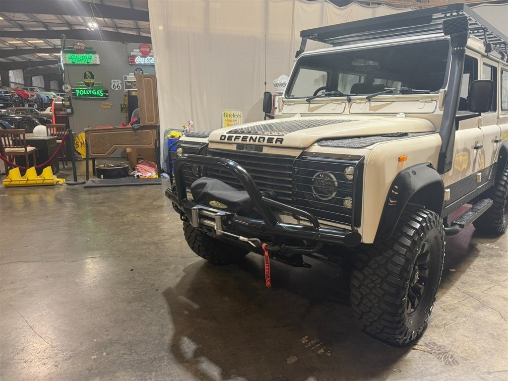 1990 Land Rover Defender 110