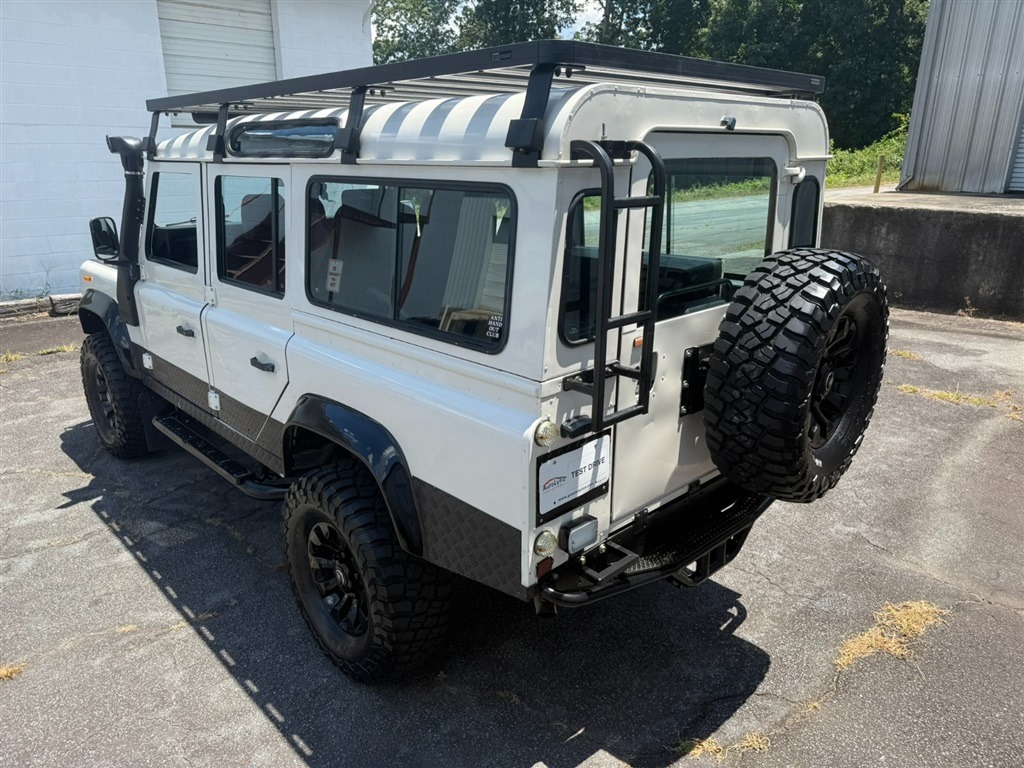 1990 Land Rover Defender 110