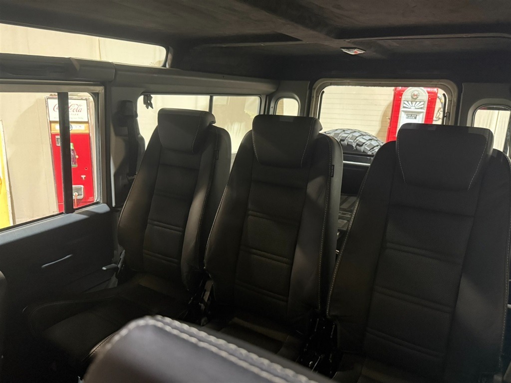 1990 Land Rover Defender 110