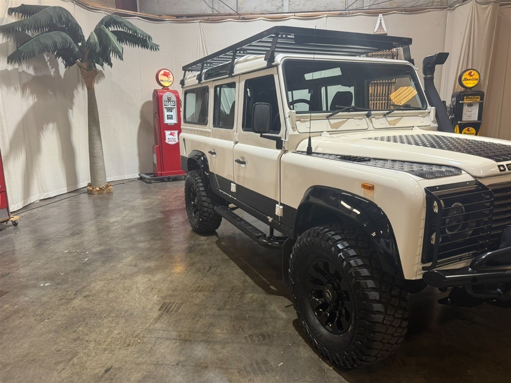1990 Land Rover Defender 110