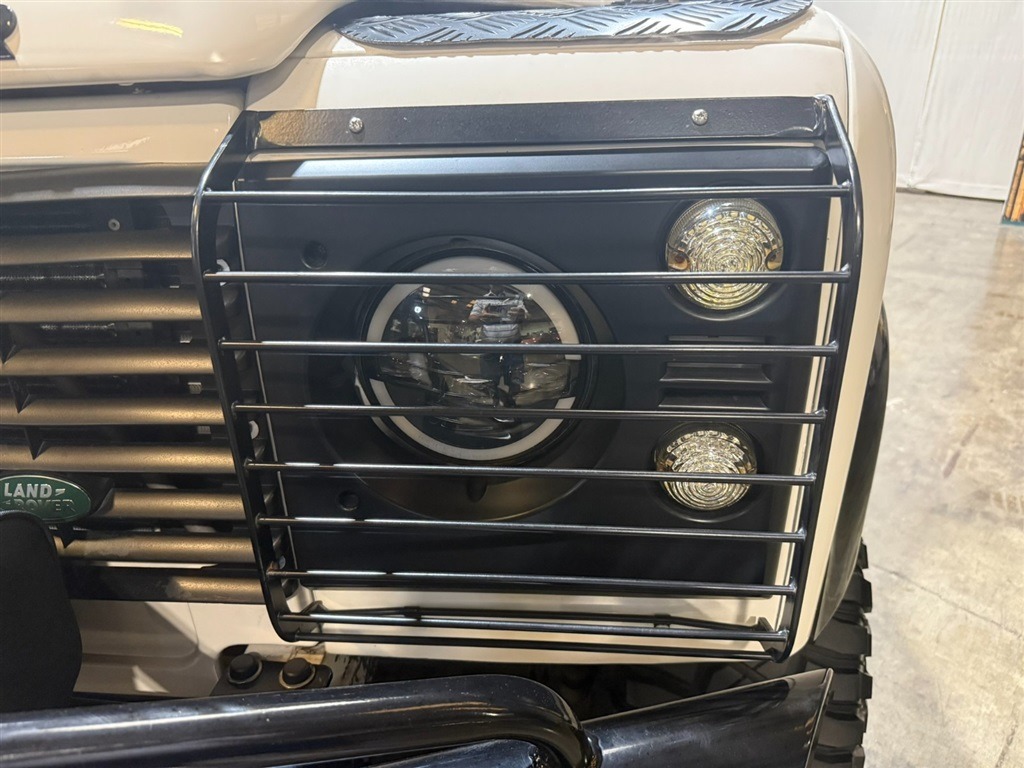 1990 Land Rover Defender 110