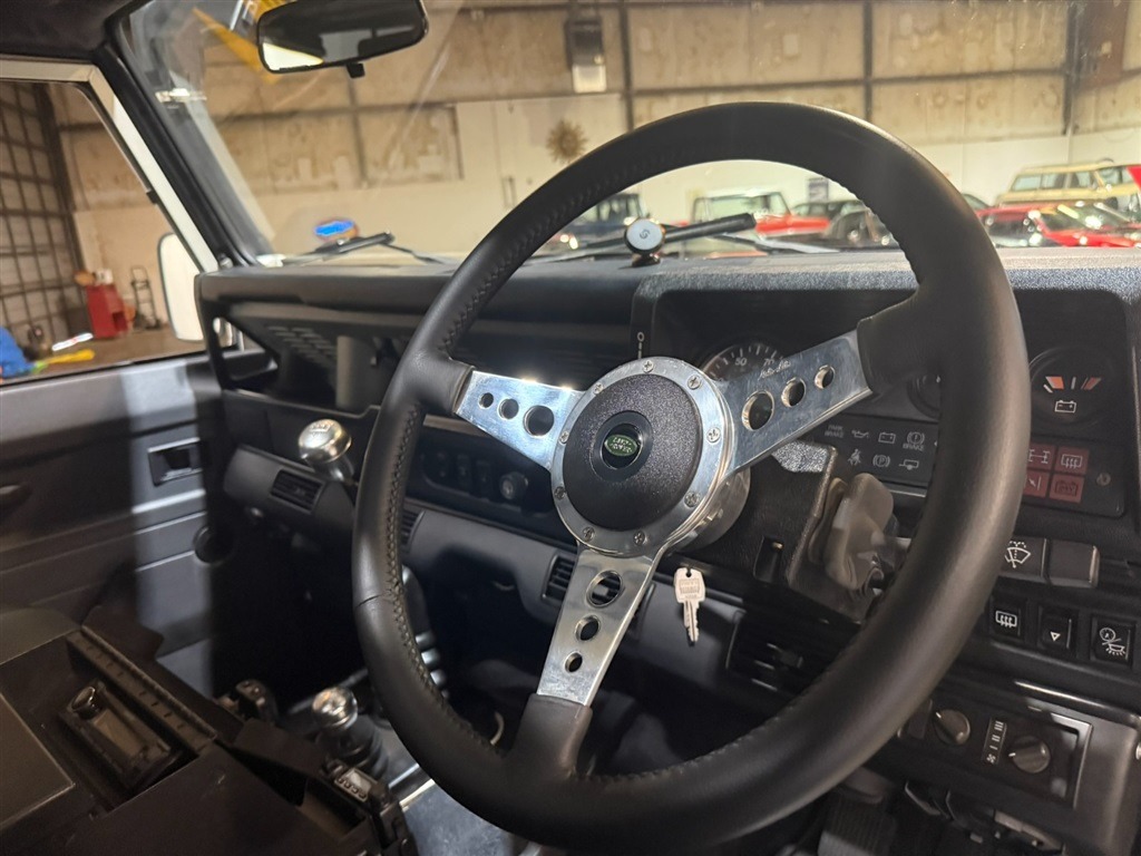 1990 Land Rover Defender 110