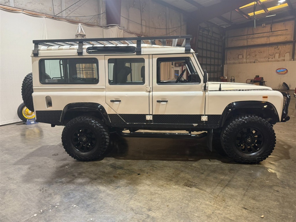 1990 Land Rover Defender 110