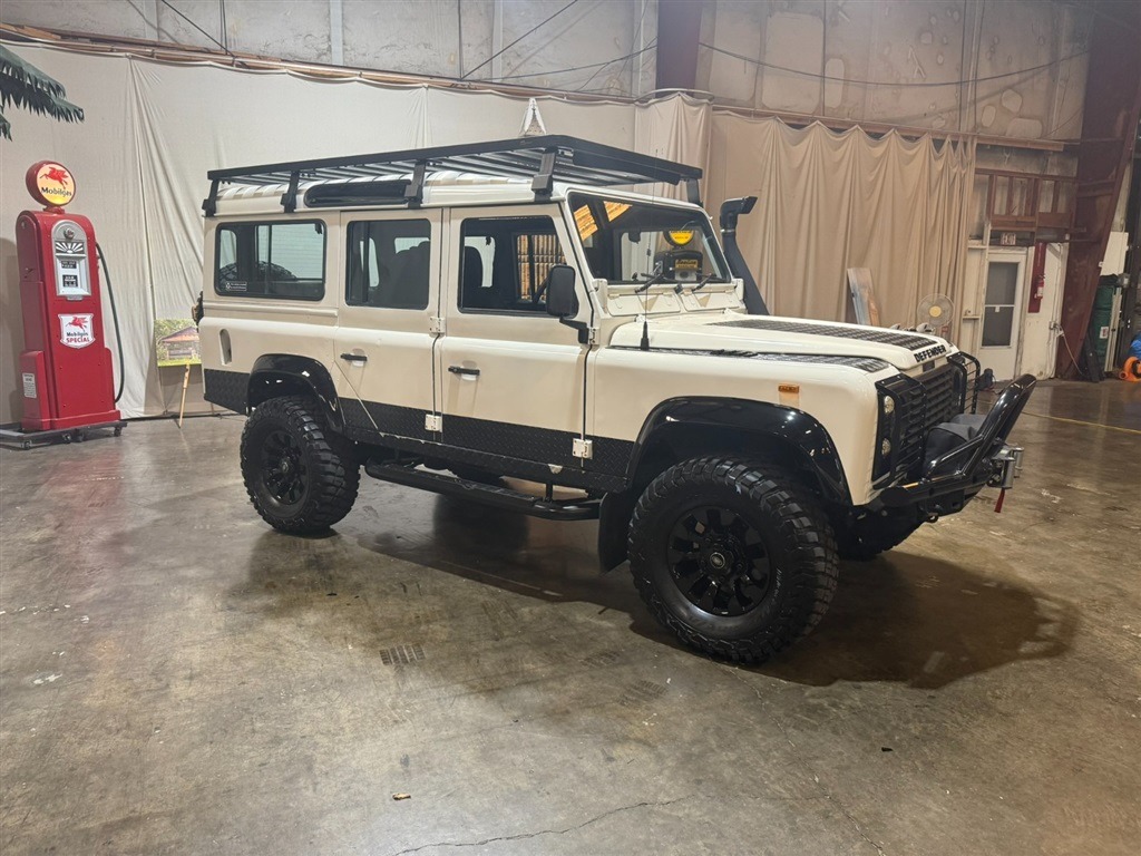 1990 Land Rover Defender 110 - 5