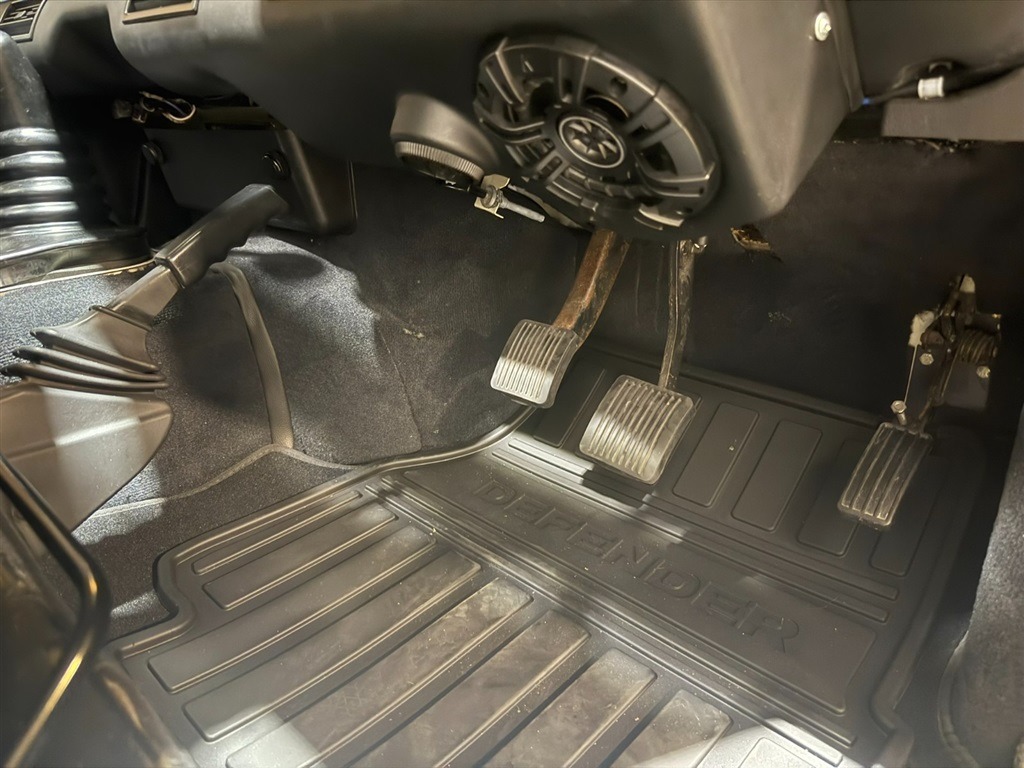 1990 Land Rover Defender 110