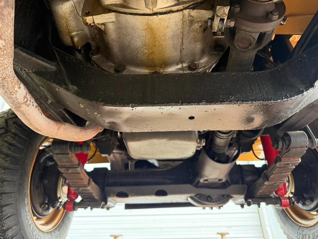 1981 Land Rover Series III 109 High-Cap