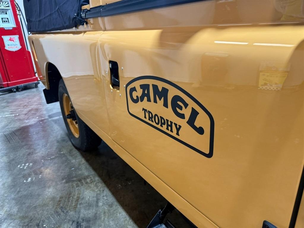 1981 Land Rover Series III 109 High-Cap