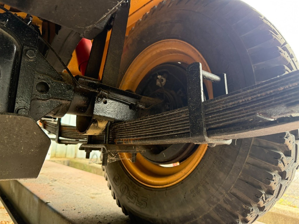 1981 Land Rover Series III 109 High-Cap