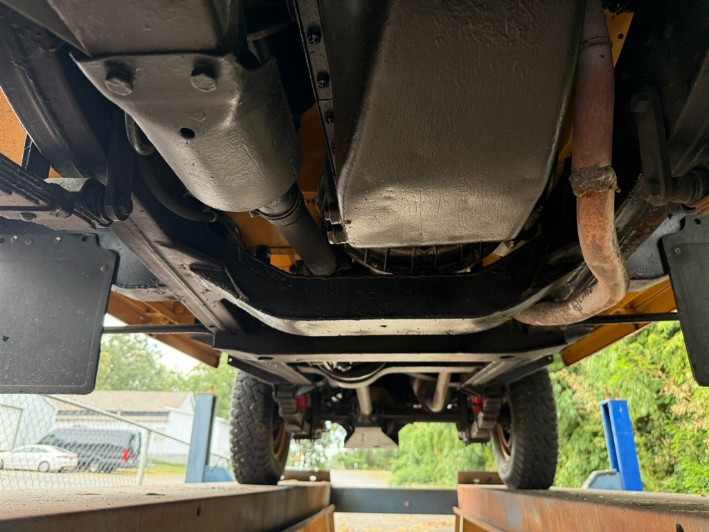 1981 Land Rover Series III 109 High-Cap