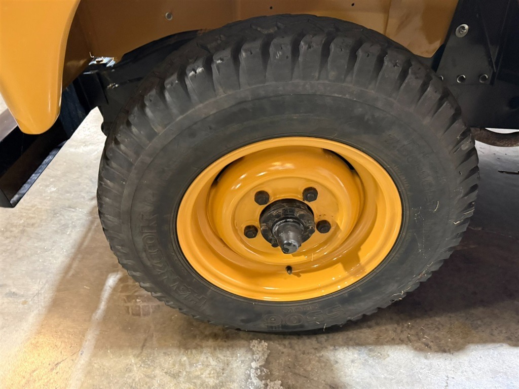 1981 Land Rover Series III 109 High-Cap