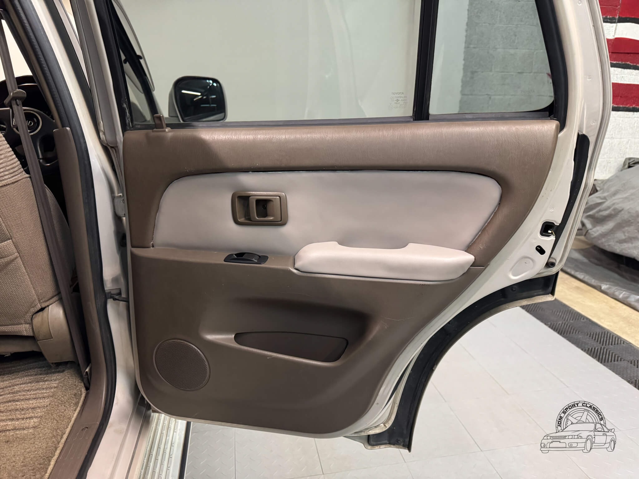 1997 Toyota Hilux Surf SSR-X