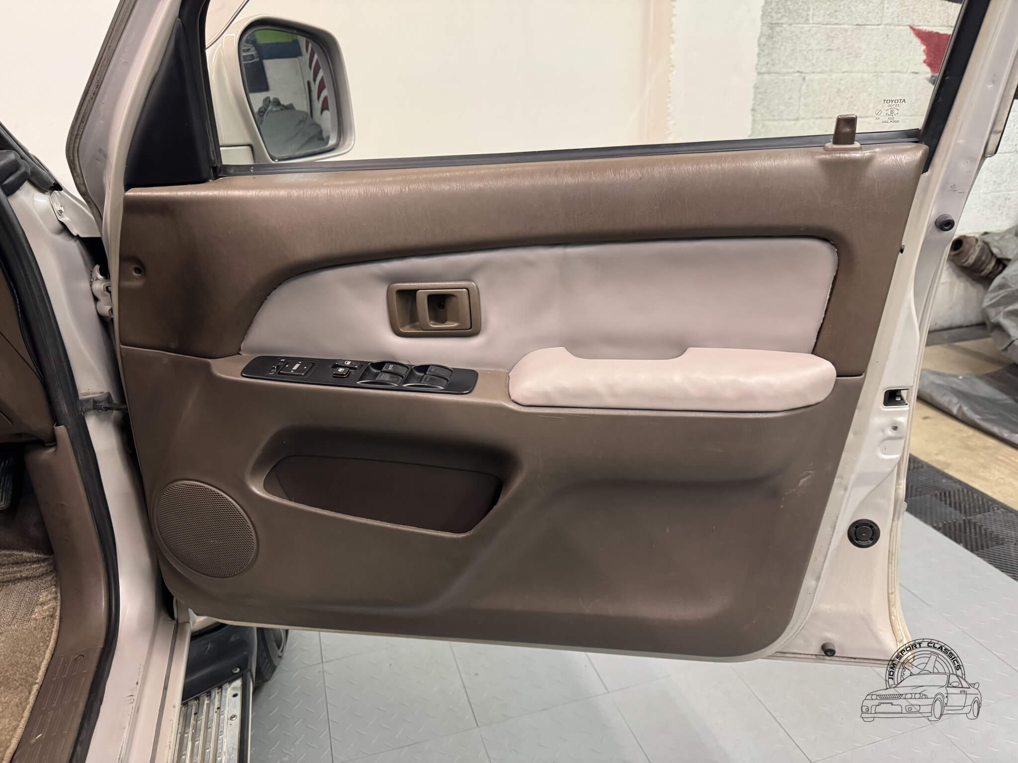 1997 Toyota Hilux Surf SSR-X