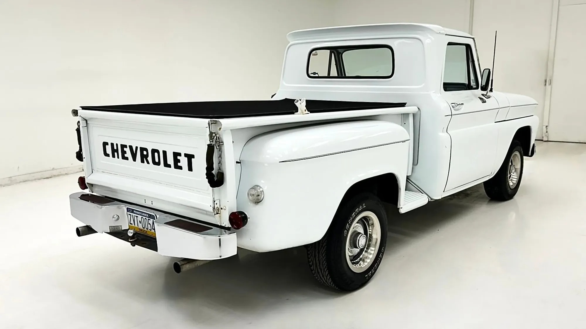 1966 Chevrolet C10 Stepside - 5