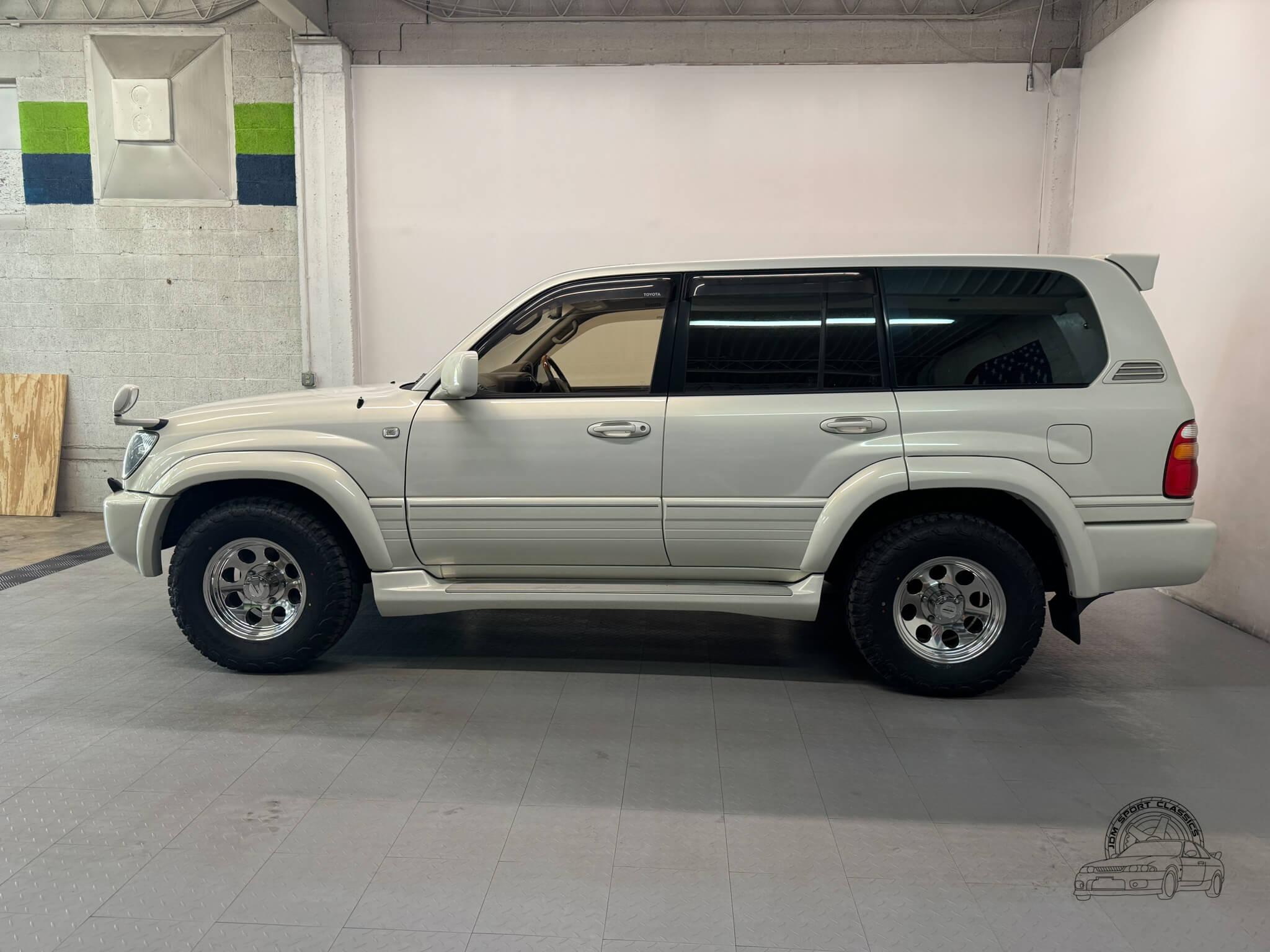 1998 Toyota Land Cruiser VX Limited V8 - 2