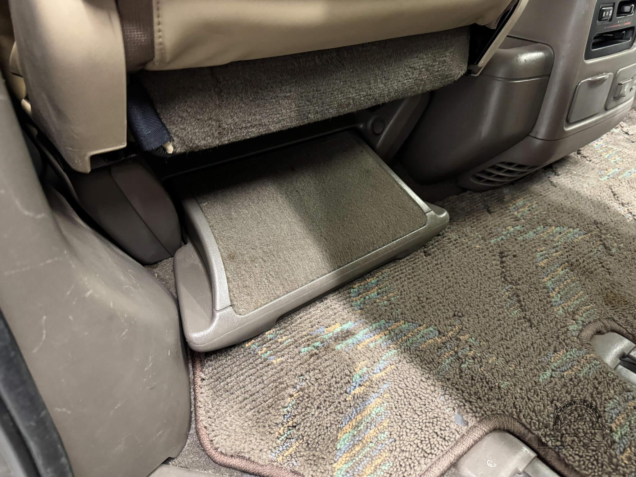 2000 Toyota Grand HiAce Limited Prestige Edition