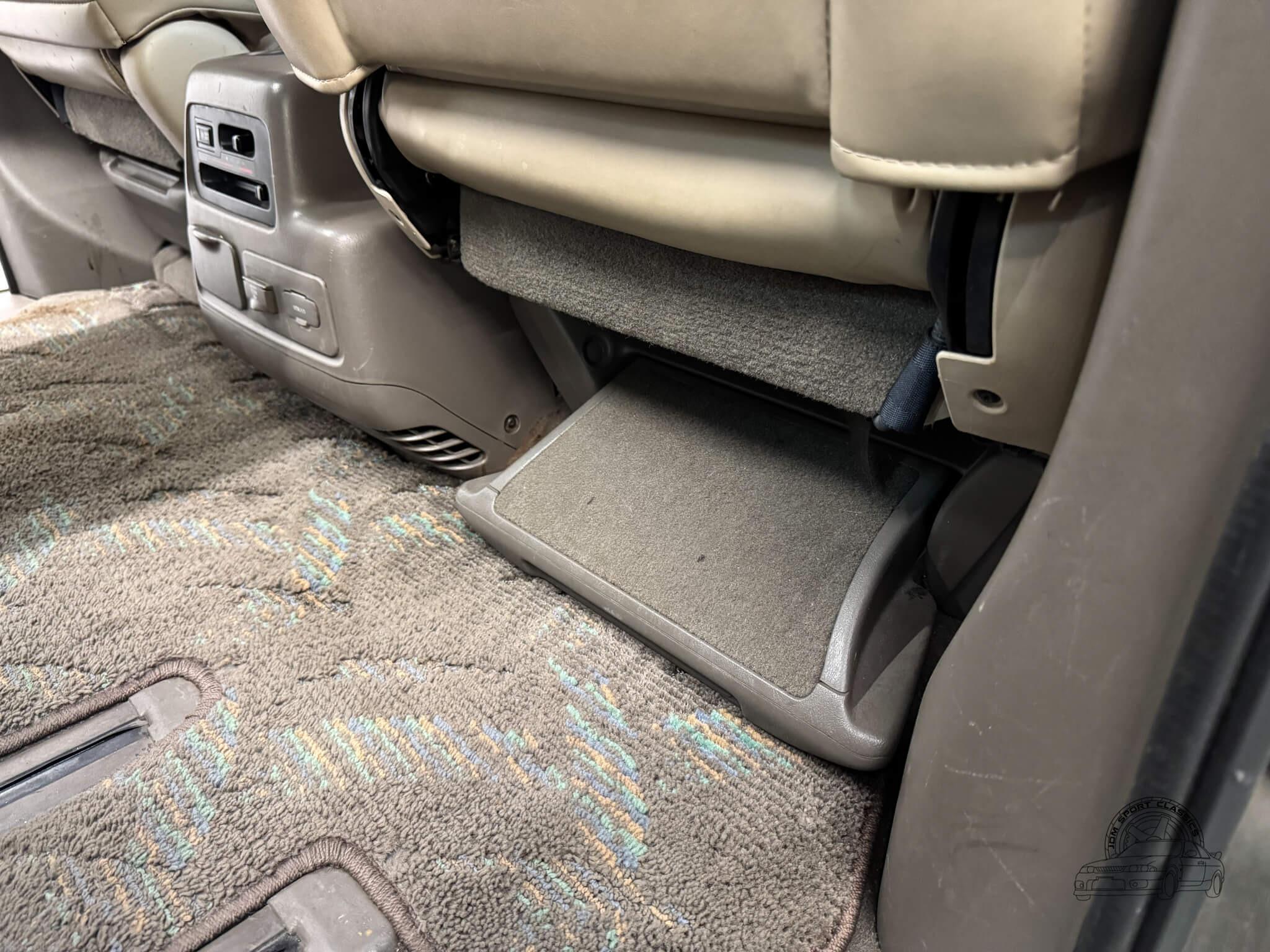 2000 Toyota Grand HiAce Limited Prestige Edition