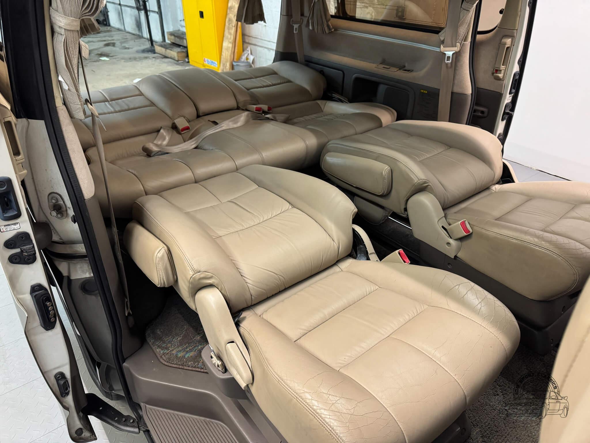 2000 Toyota Grand HiAce Limited Prestige Edition