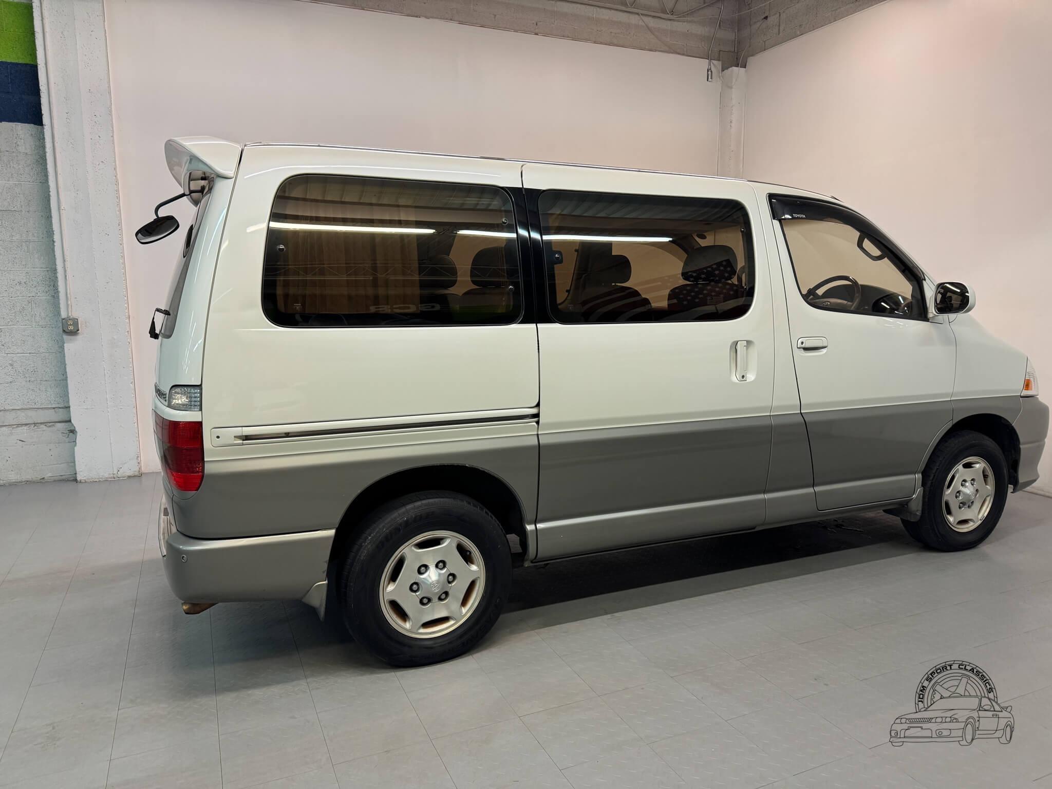 2000 Toyota Grand HiAce Limited Prestige Edition