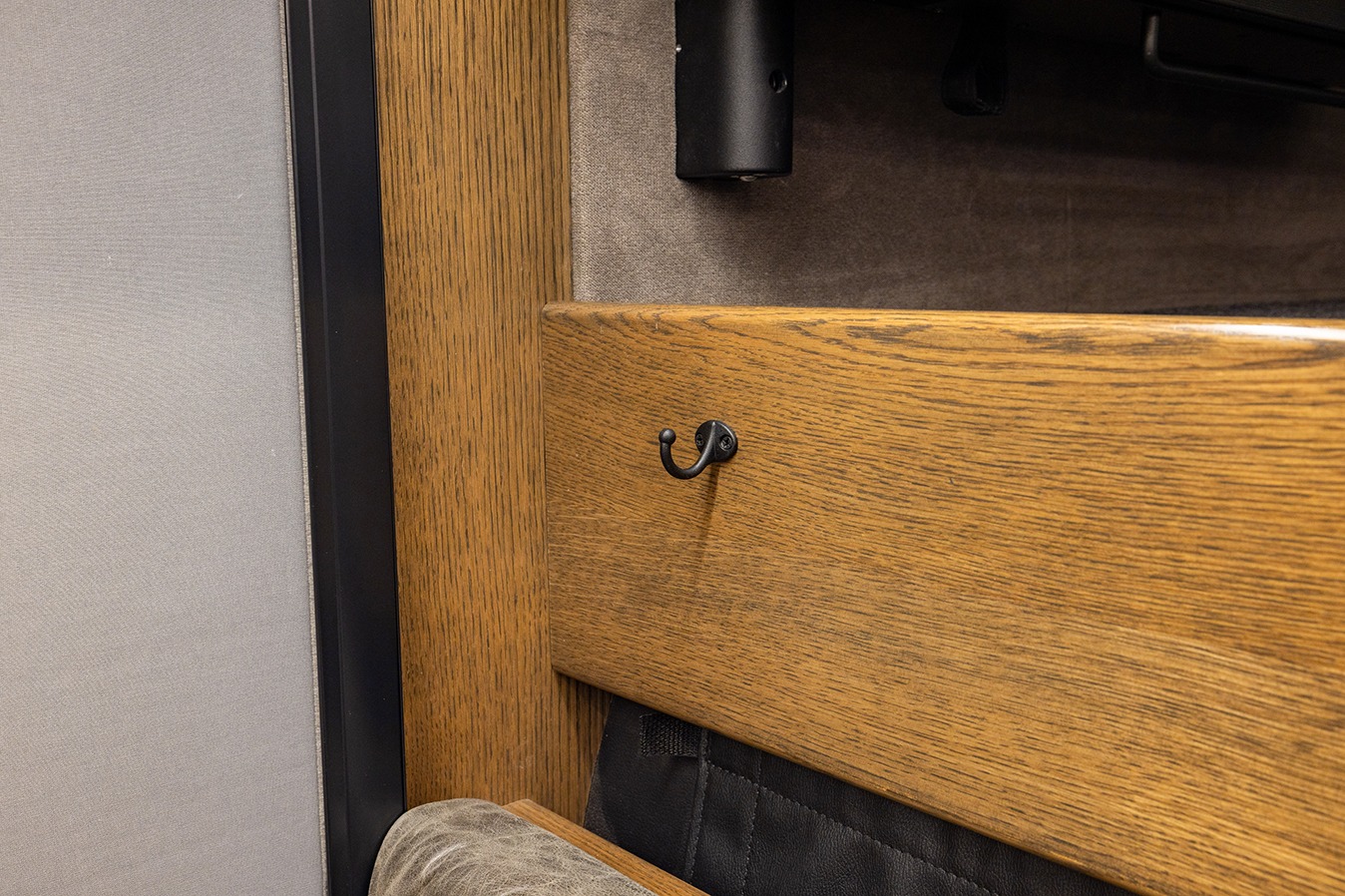 2020 EarthRoamer XV-LTi 010