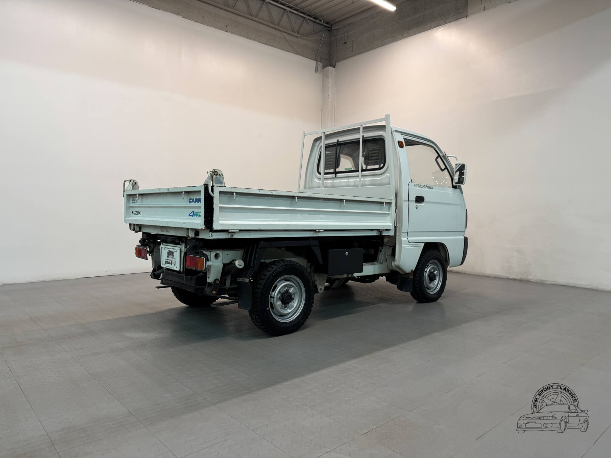 1991 Suzuki Carry Dump Truck