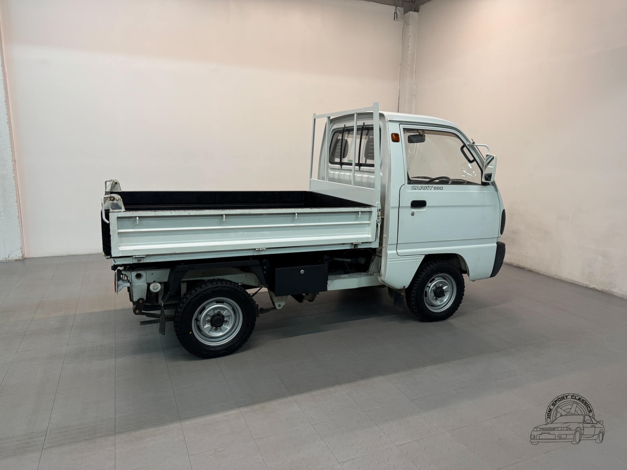 1991 Suzuki Carry Dump Truck