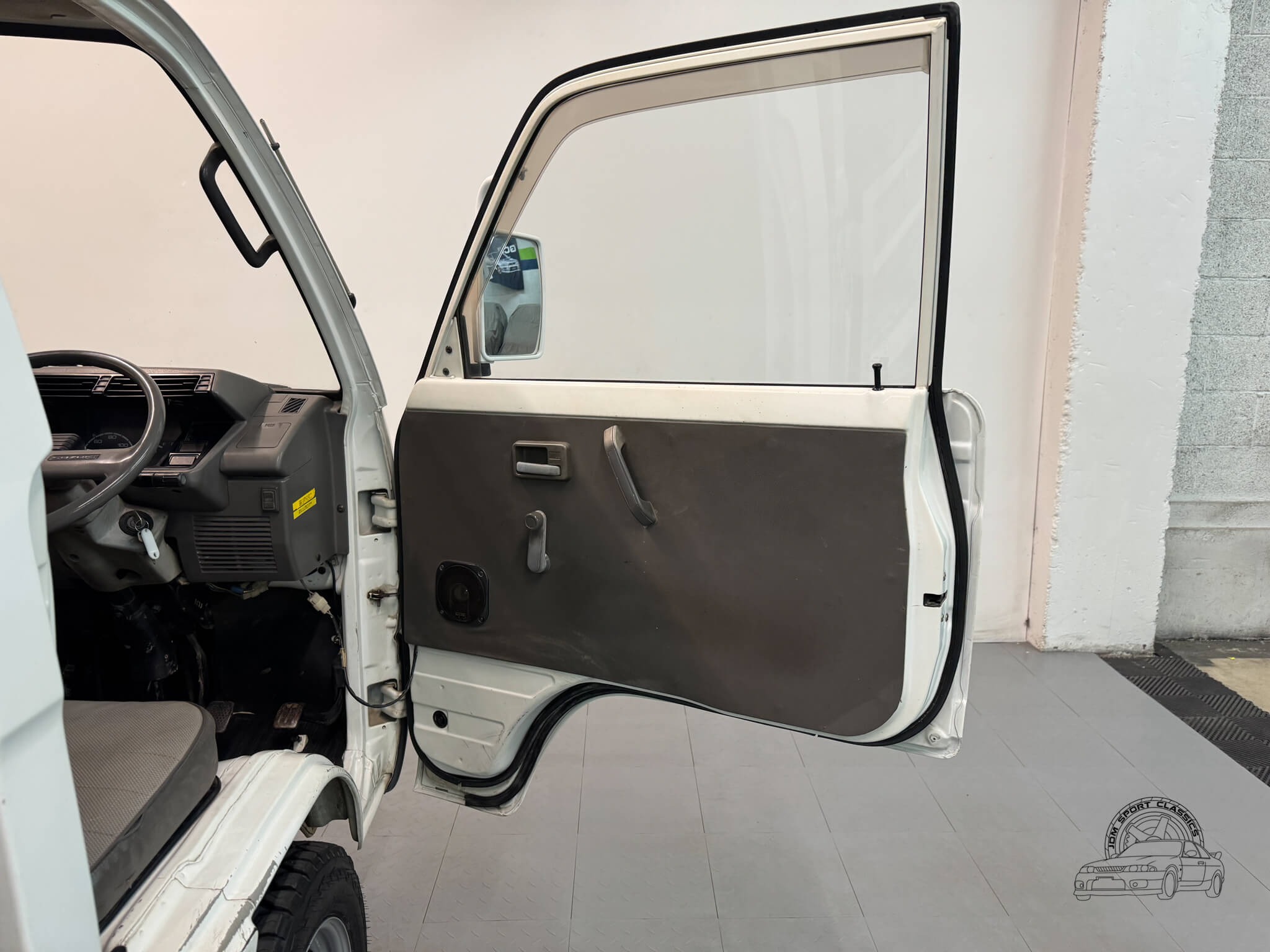 1991 Suzuki Carry Dump Truck