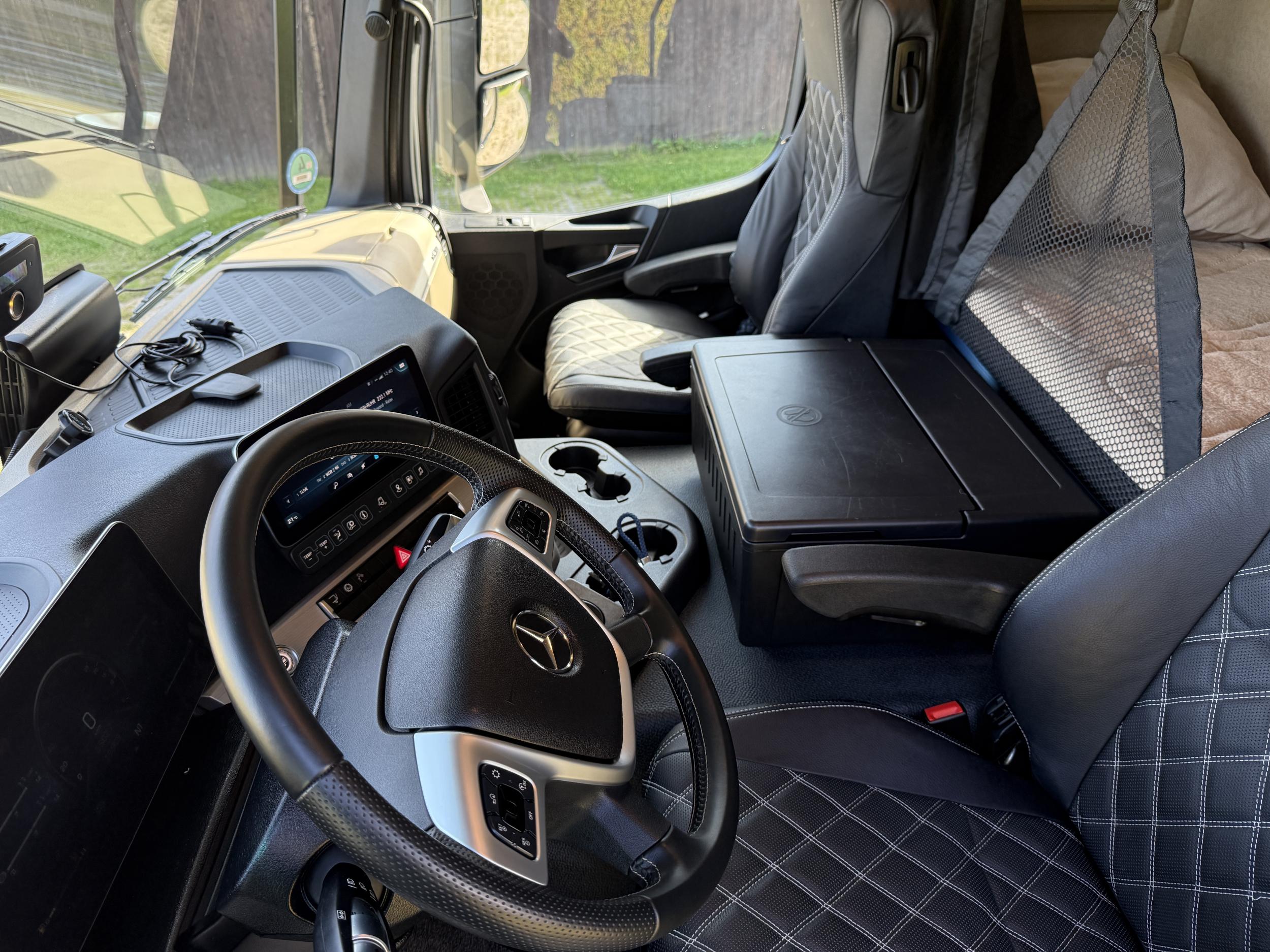 2024 Mercedes-Benz Arocs 2053 Expedition Vehicle