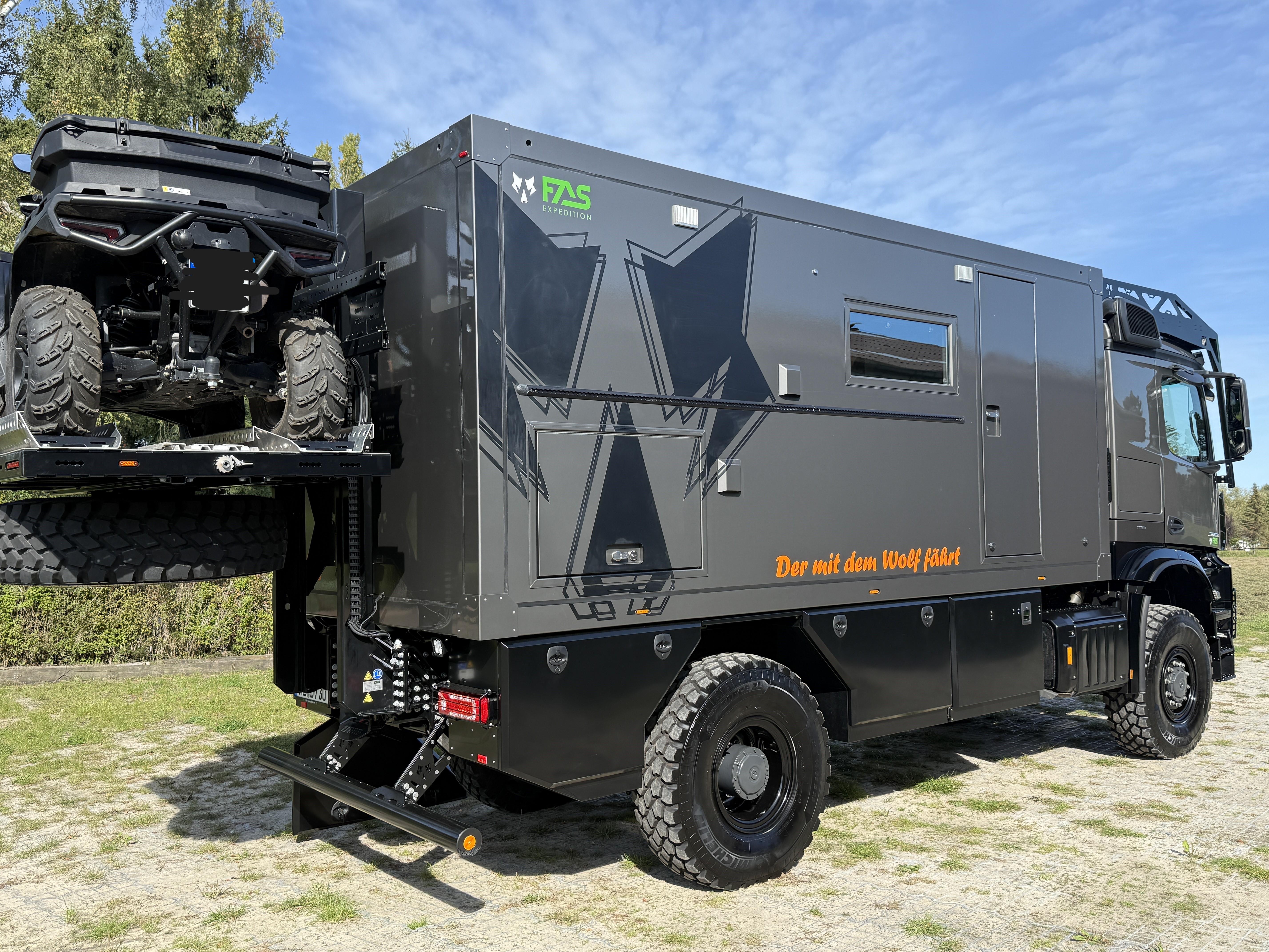 2024 Mercedes-Benz Arocs 2053 Expedition Vehicle - 3