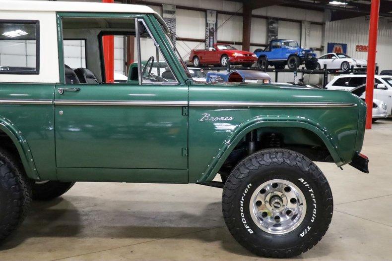 Sold: 1969 Ford Bronco