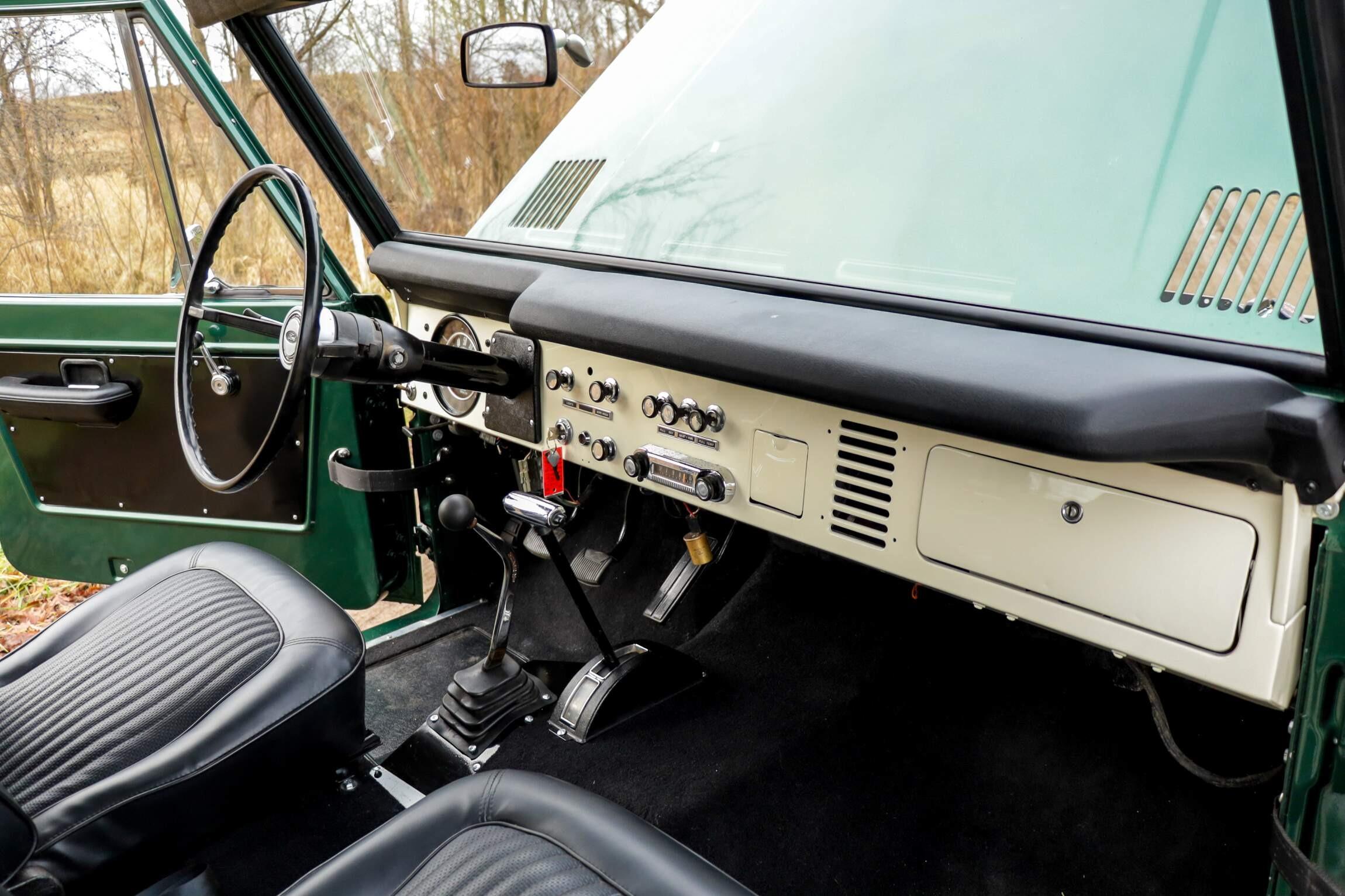 Sold: 1969 Ford Bronco
