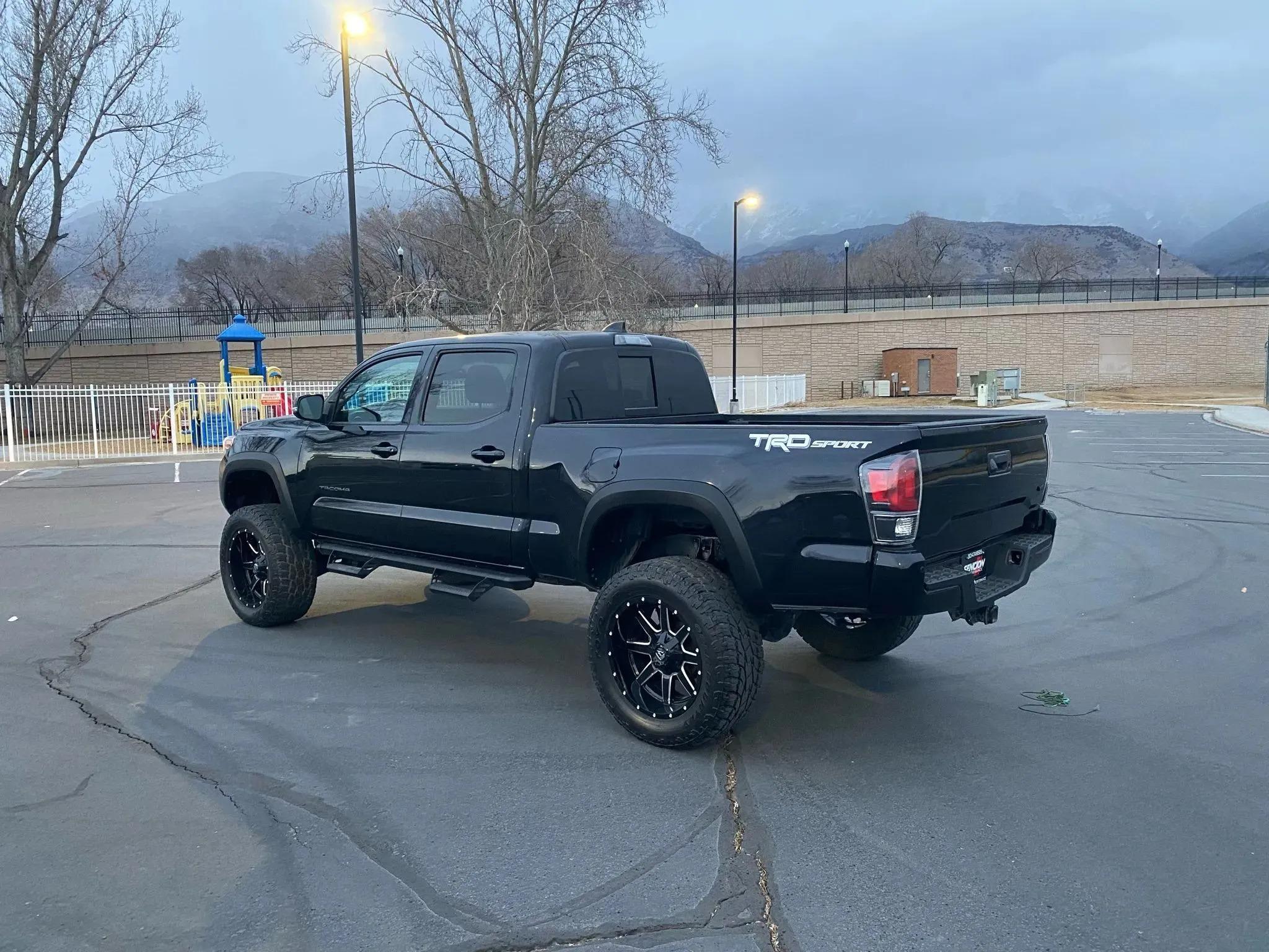 2021 Toyota Tacoma TRD Off-Road