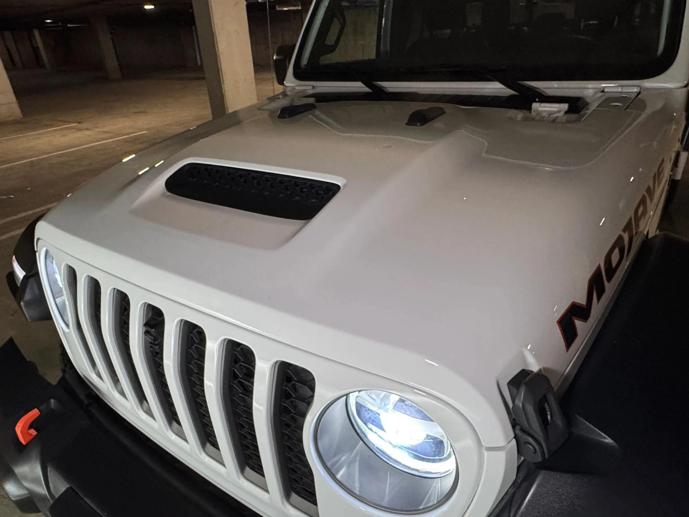 2021 Jeep Gladiator Mojave Pickup