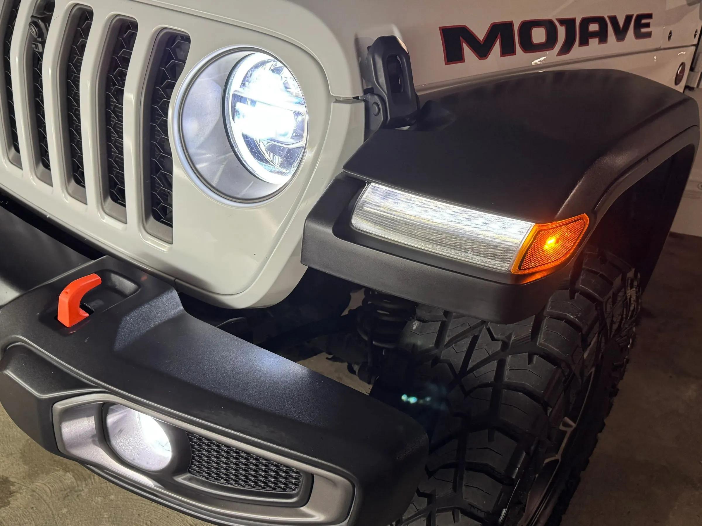 2021 Jeep Gladiator Mojave Pickup