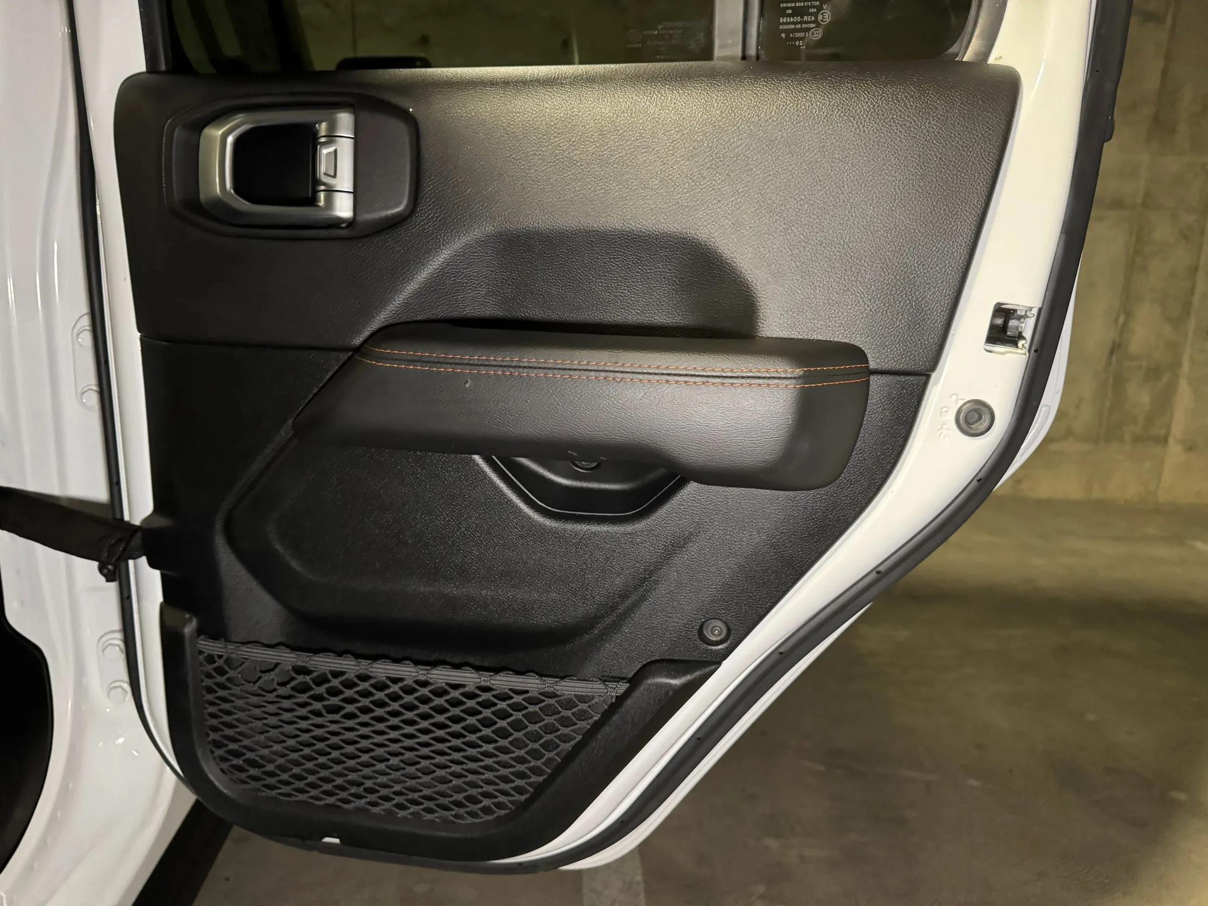 2021 Jeep Gladiator Mojave Pickup