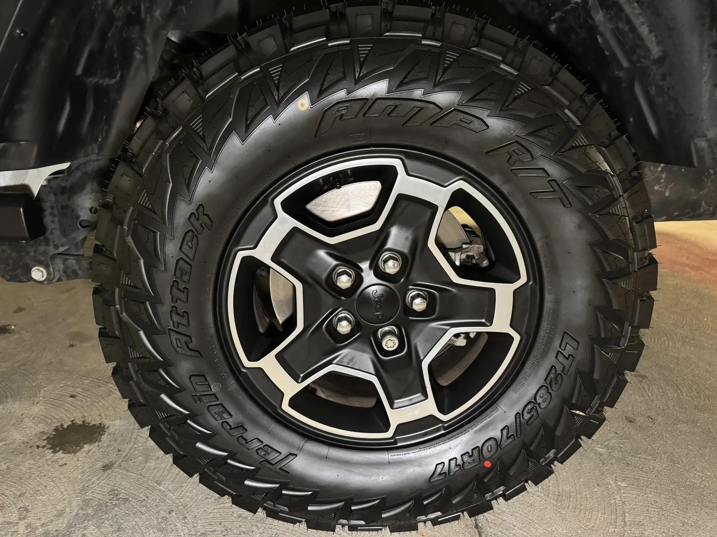 2021 Jeep Gladiator Mojave Pickup