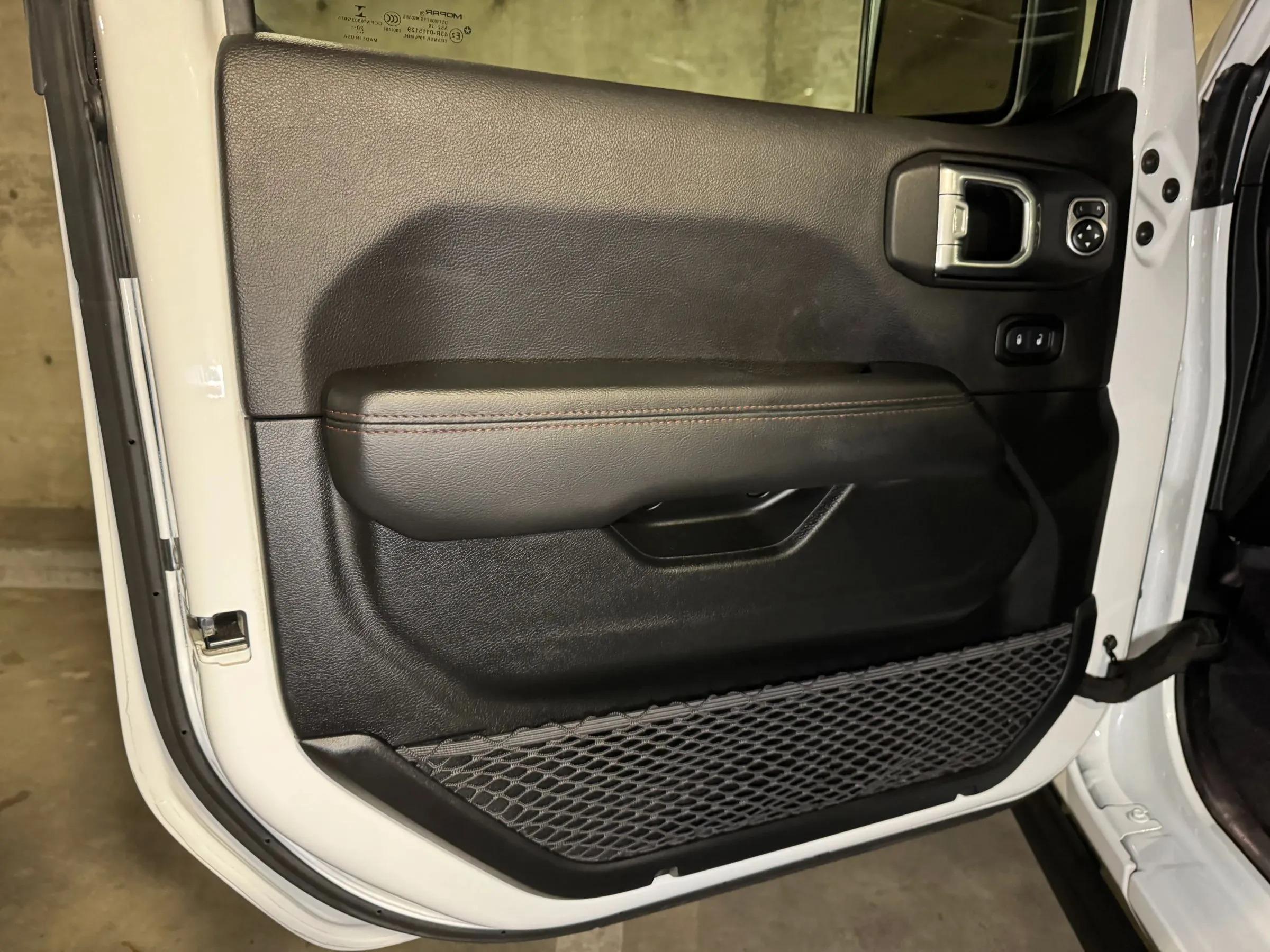 2021 Jeep Gladiator Mojave Pickup