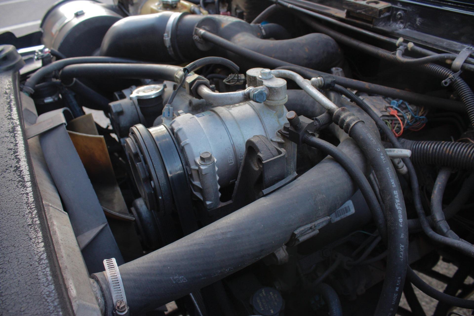 1996 AM General Hummer H1