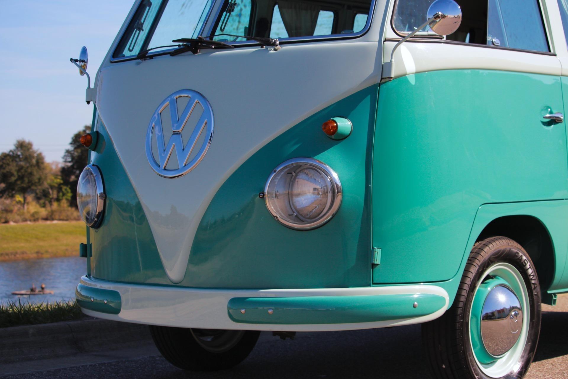 1961 Volkswagen Type 2 Camper Bus