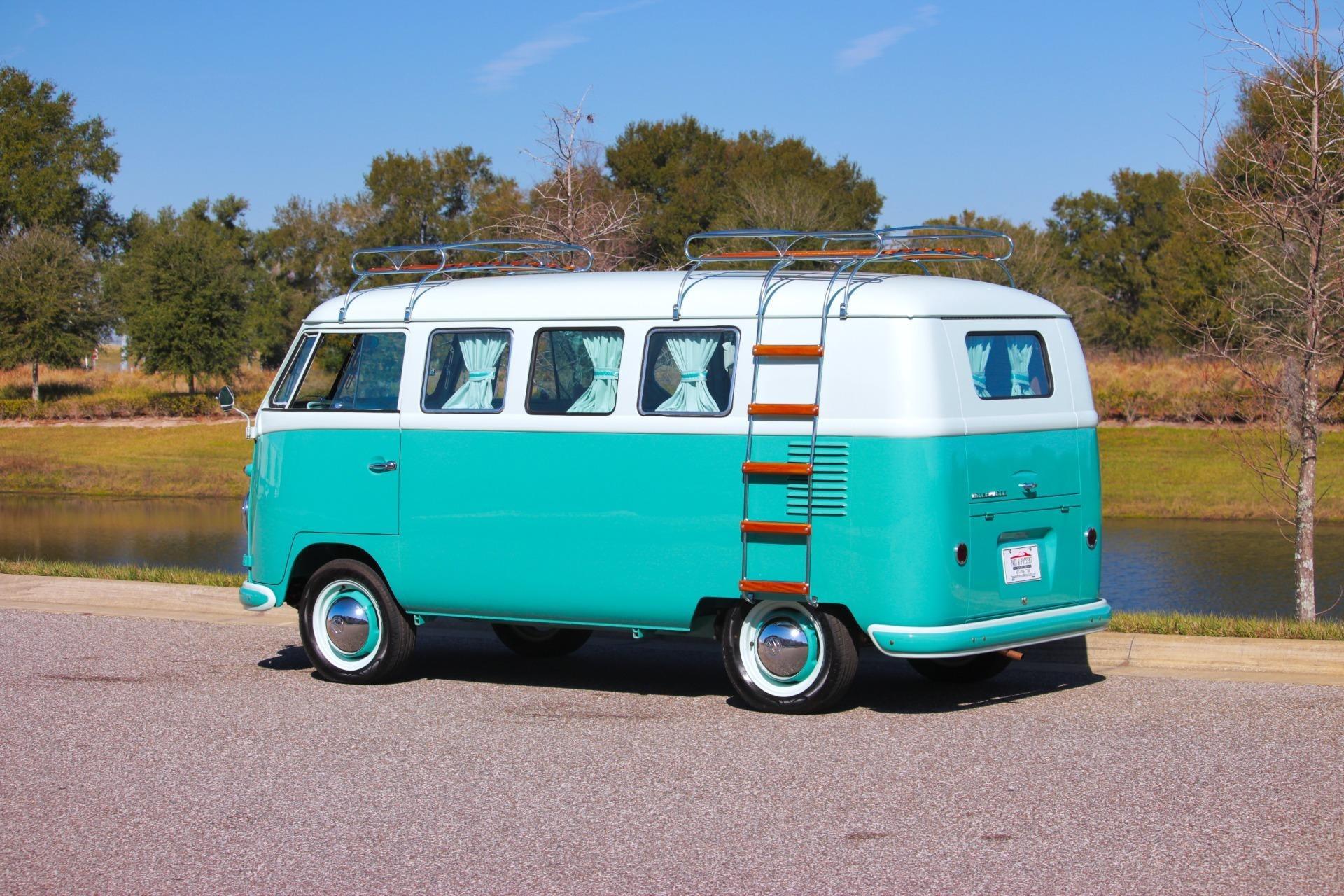 1961 Volkswagen Type 2 Camper Bus