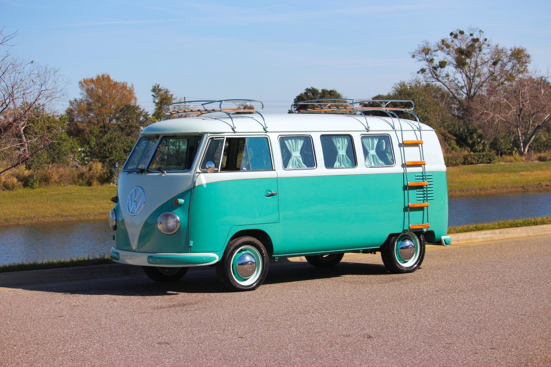 1961 Volkswagen Type 2 Camper Bus