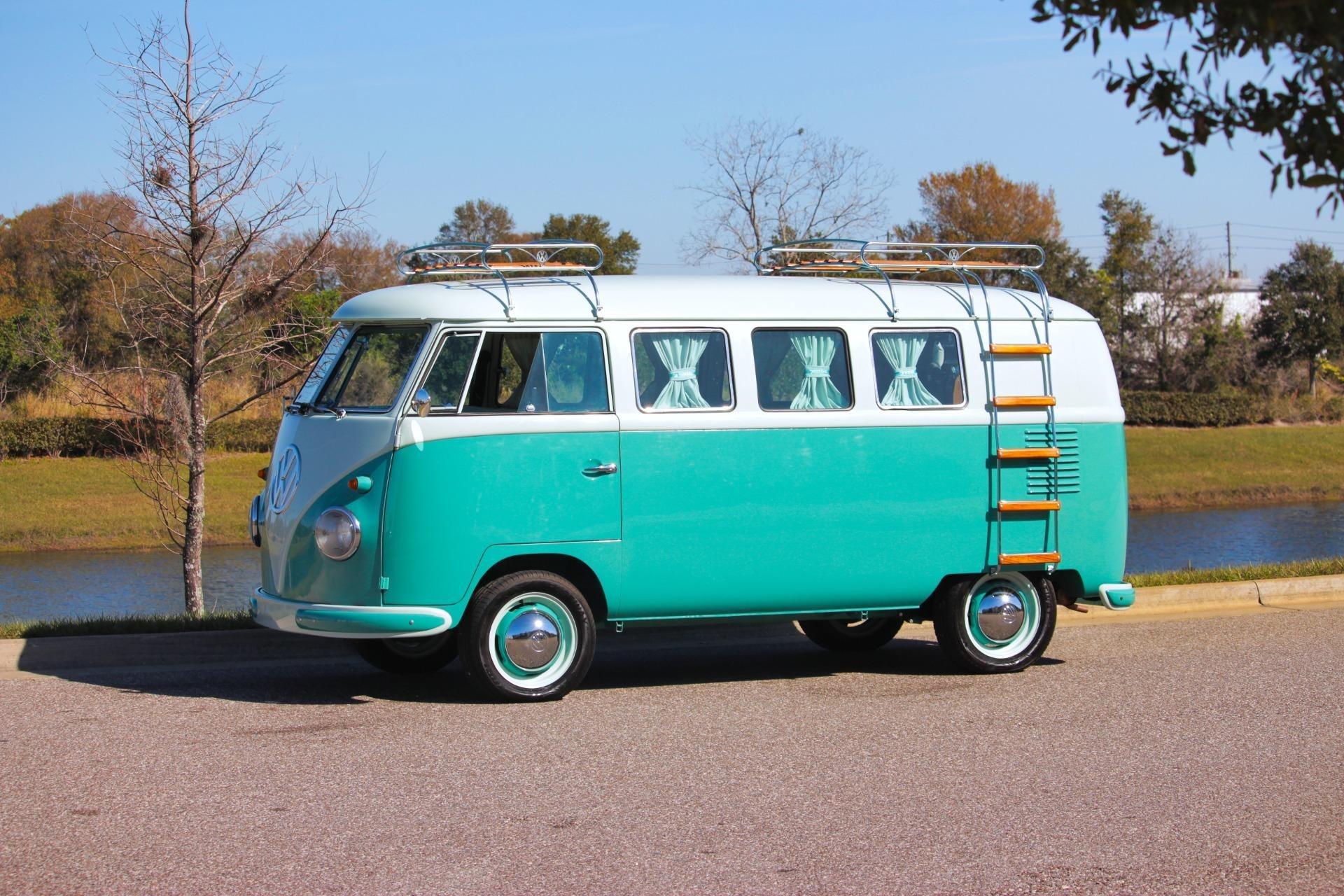 1961 Volkswagen Type 2 Camper Bus