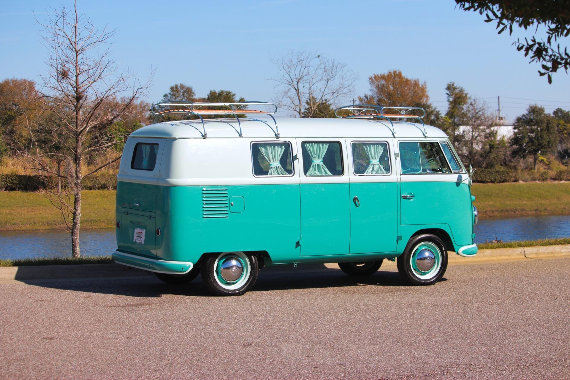 1961 Volkswagen Type 2 Camper Bus