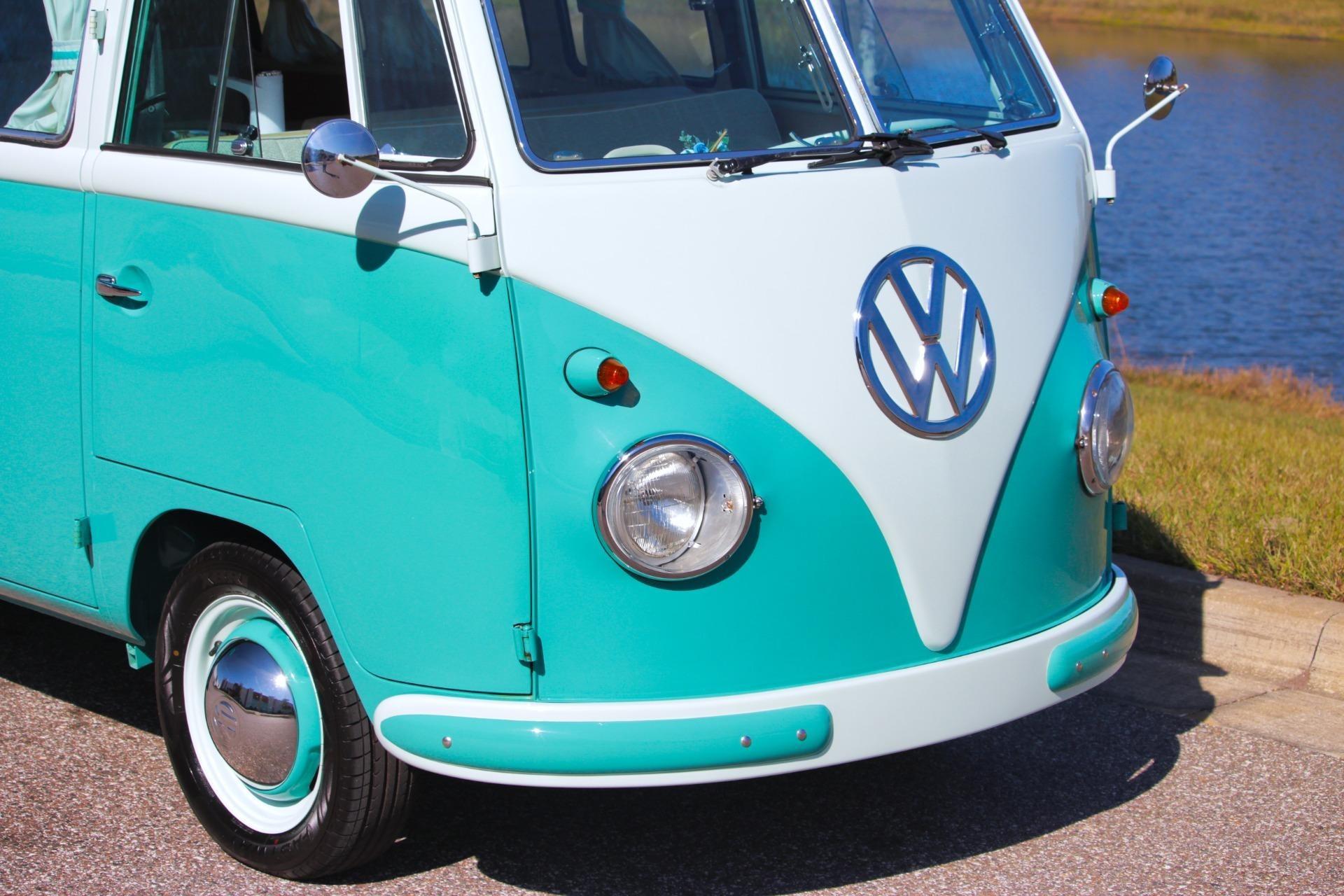 1961 Volkswagen Type 2 Camper Bus