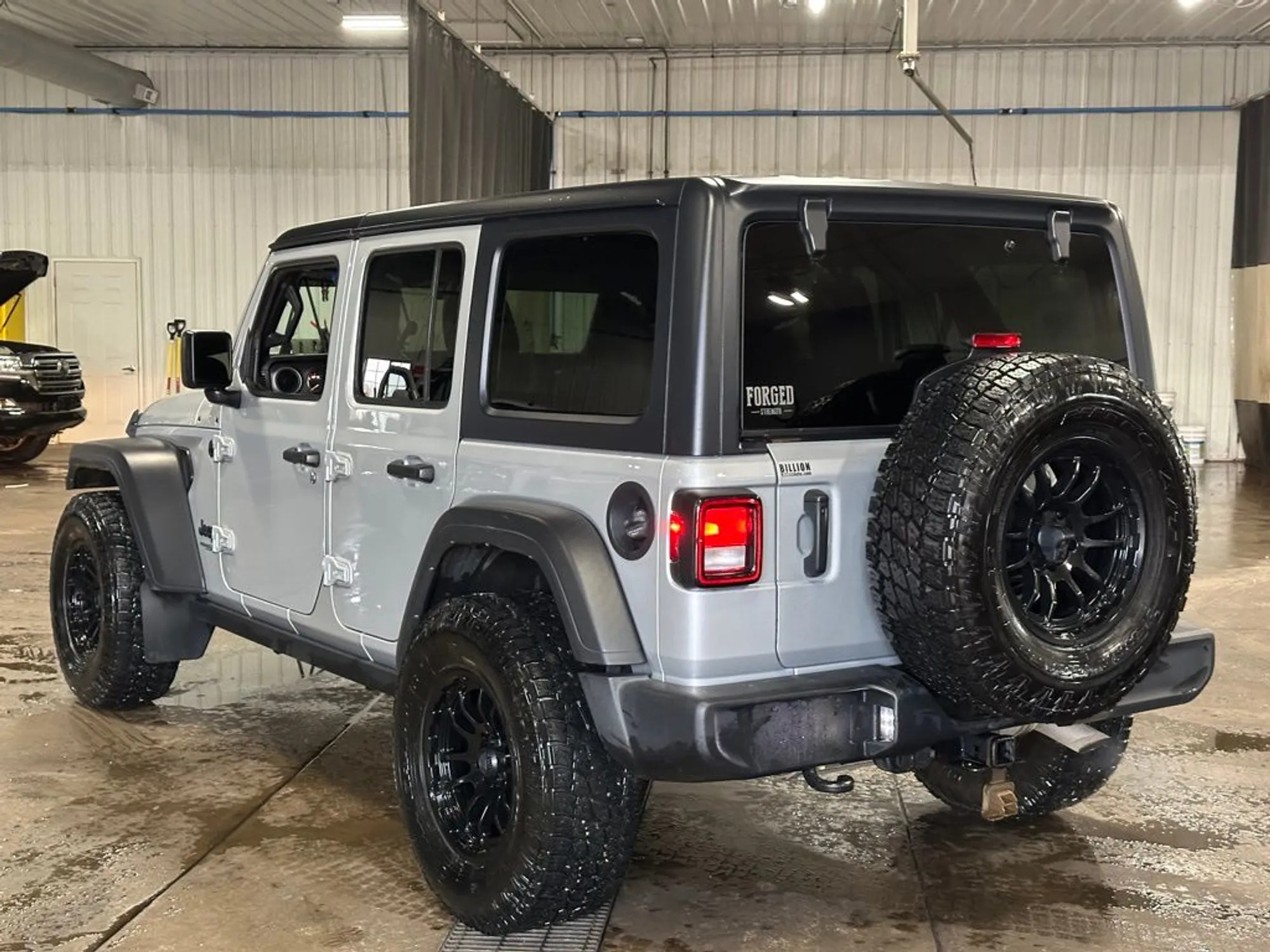 2022 Jeep Wrangler Unlimited Sport S - 4