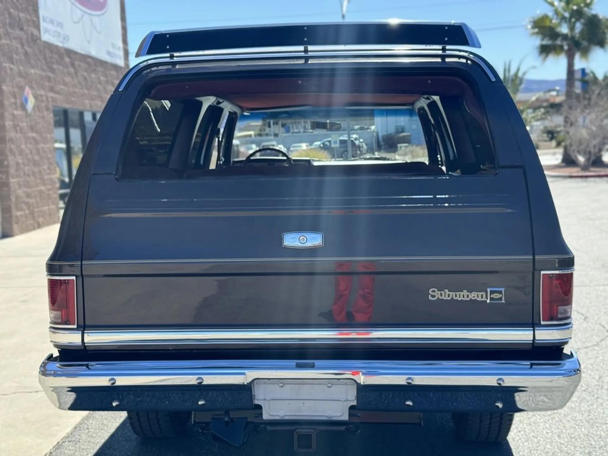 1985 Chevrolet Suburban K20