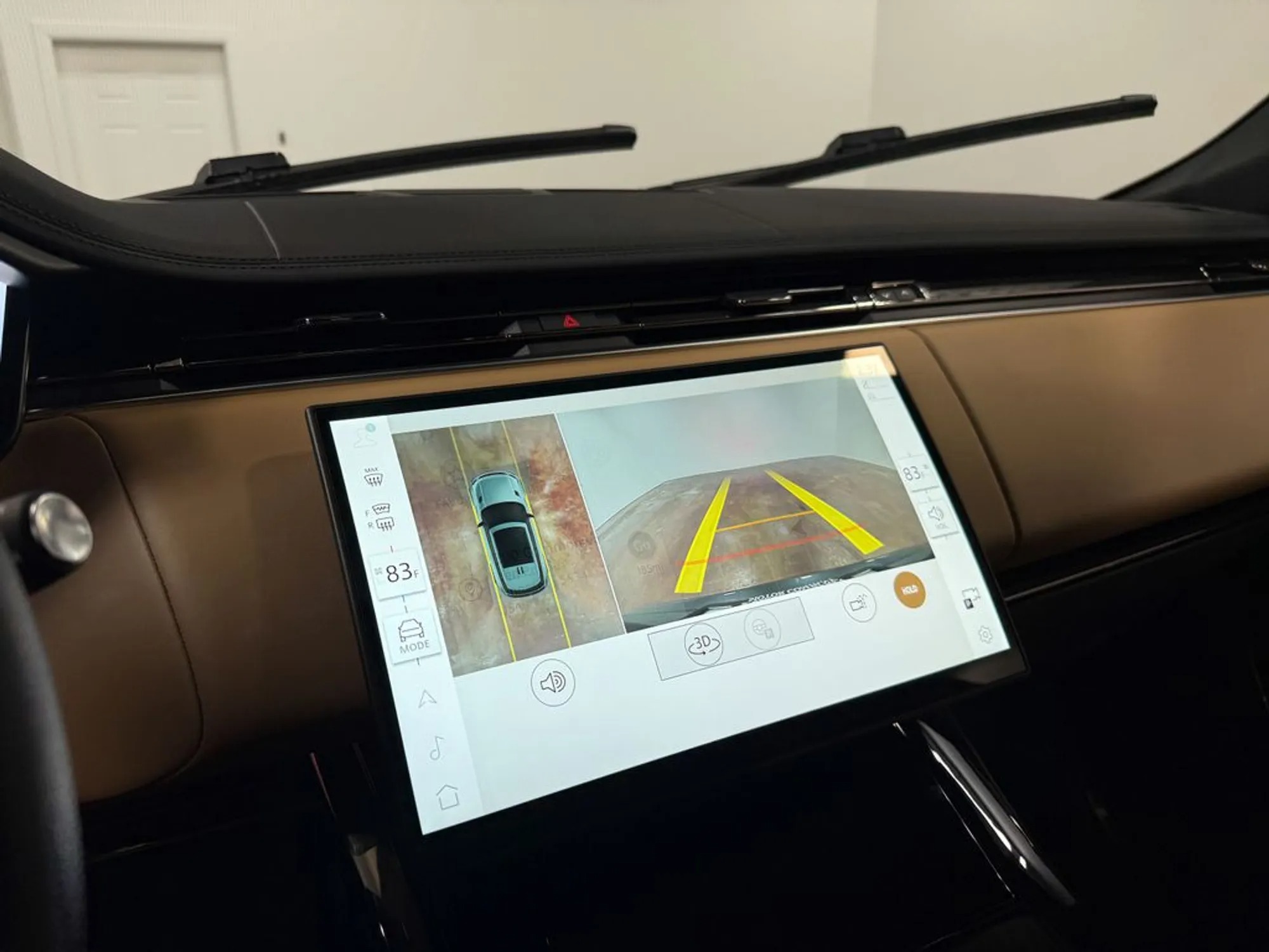 2025 Land Rover Range Rover Sport SE