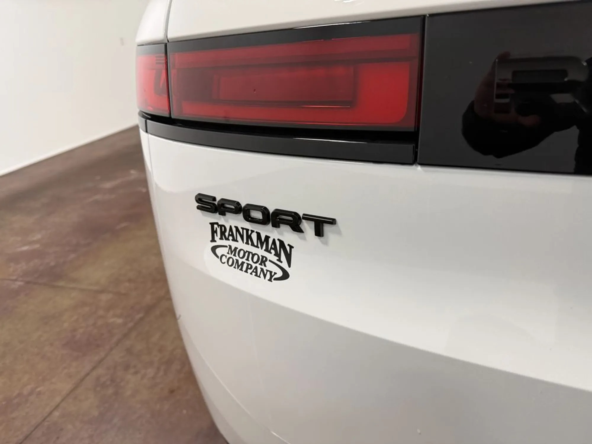 2025 Land Rover Range Rover Sport SE