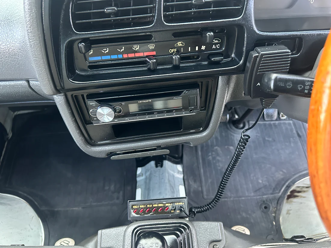 1998 Suzuki Carry Dump