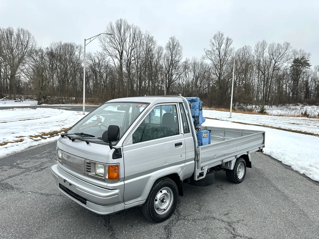 1996 Toyota TownAce Crane Truck