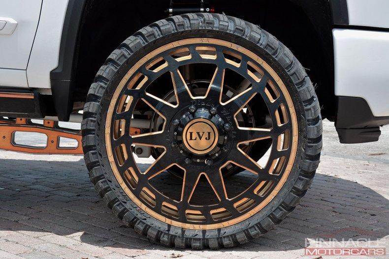 2024 Chevrolet Silverado 3500HD High Country